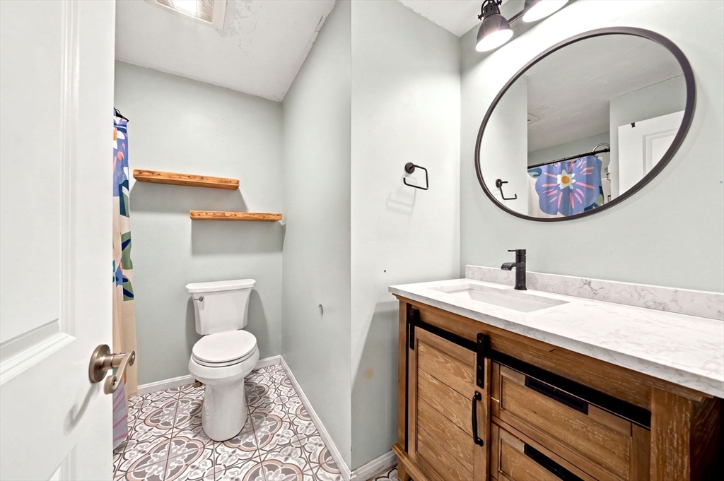 13 Meyer Ter # 13 Property Photo 20