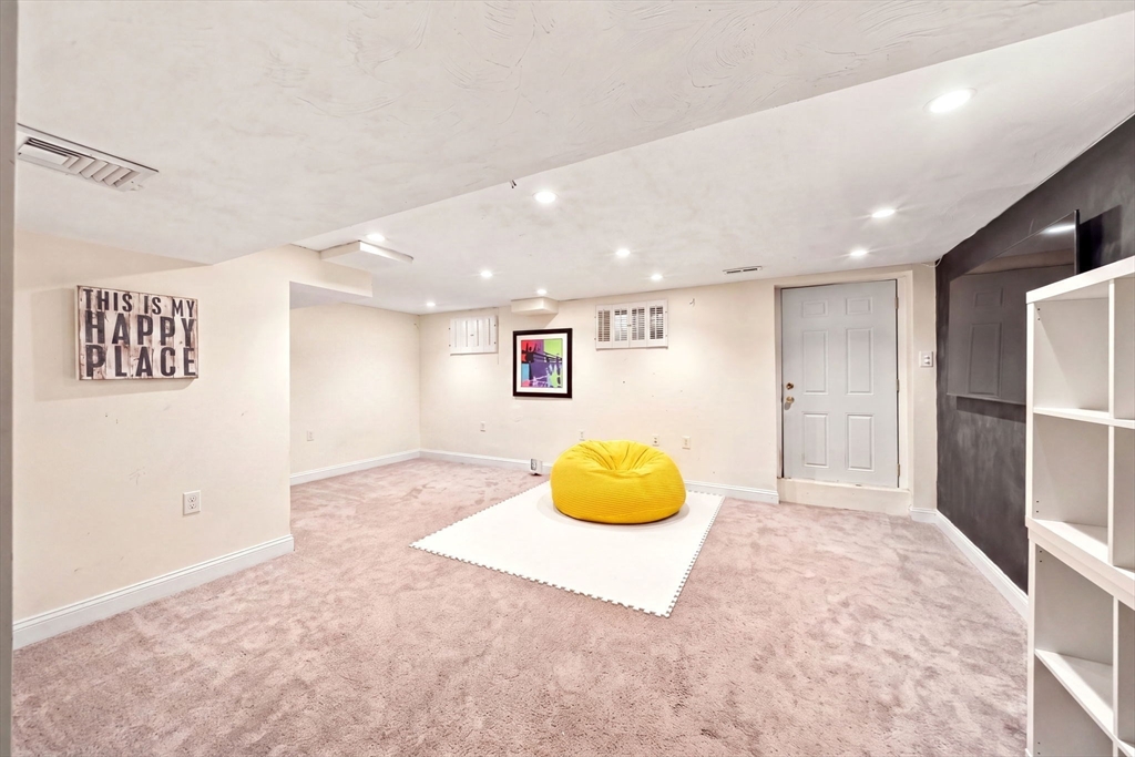 13 Meyer Ter # 13 Property Photo 26