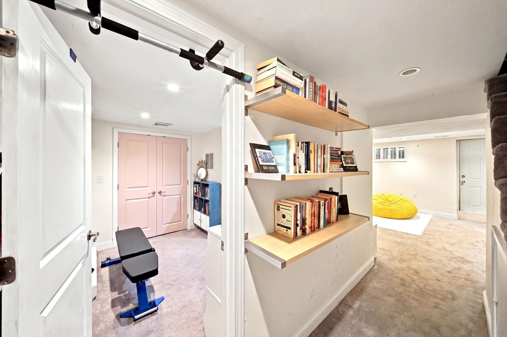 13 Meyer Ter # 13 Property Photo 29