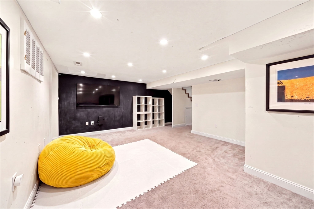 13 Meyer Ter # 13 Property Photo 31