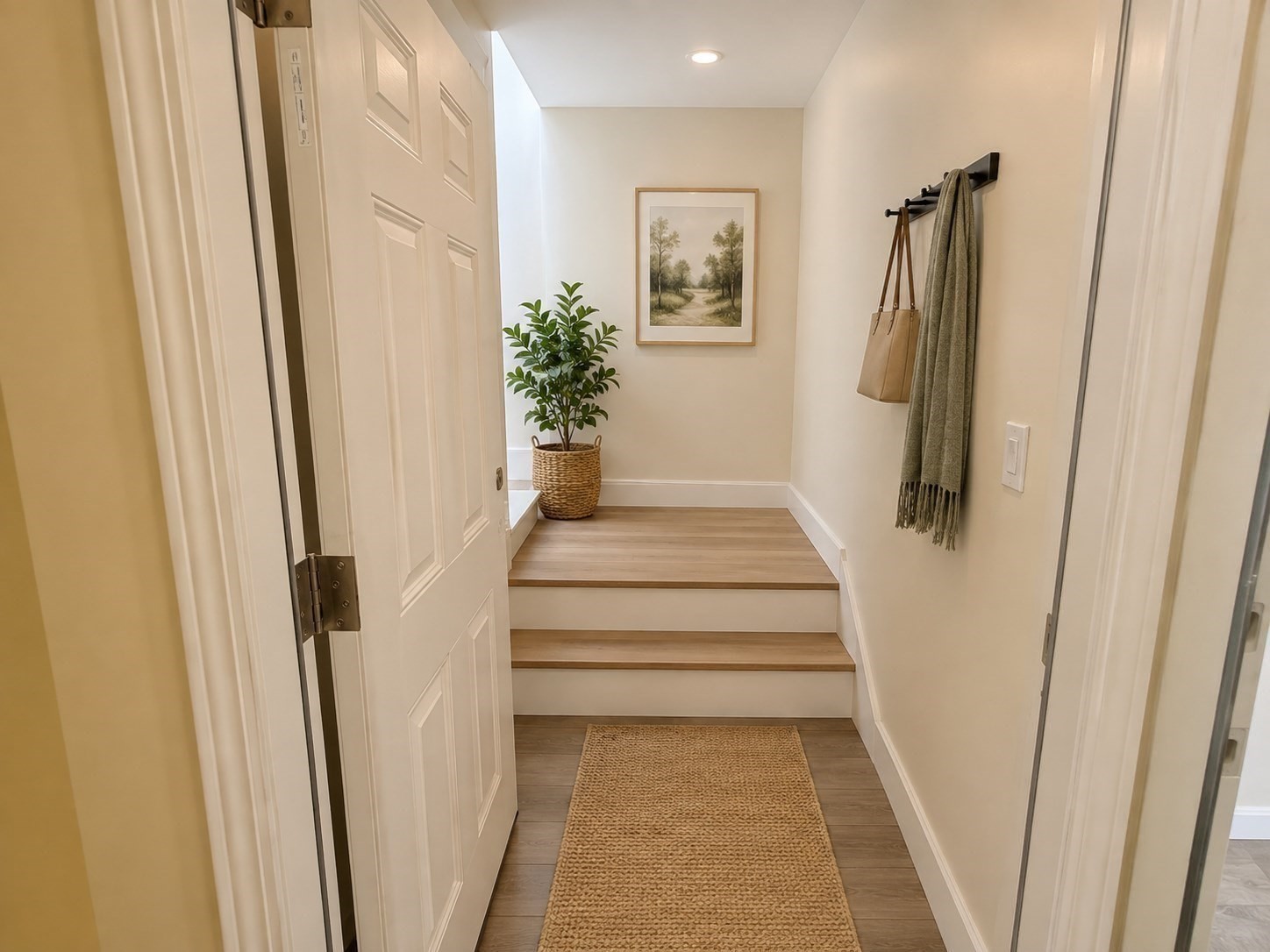 15 Hudson St # 4 Property Photo 6