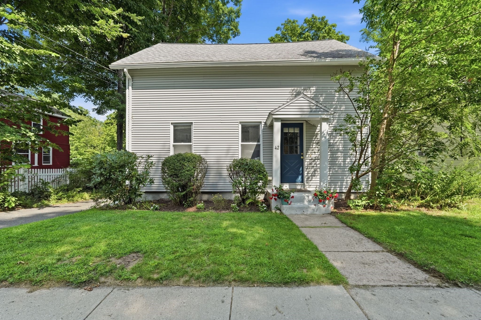 42 Water St. Property Photo 5
