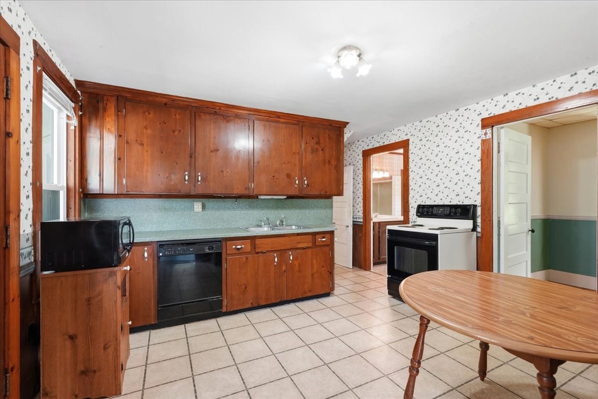 74 Wareham St Property Photo 9