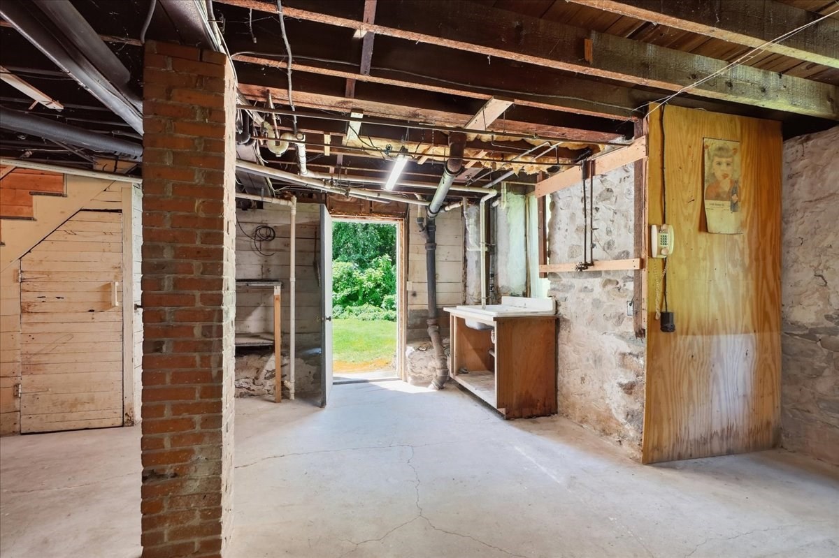 74 Wareham St Property Photo 24