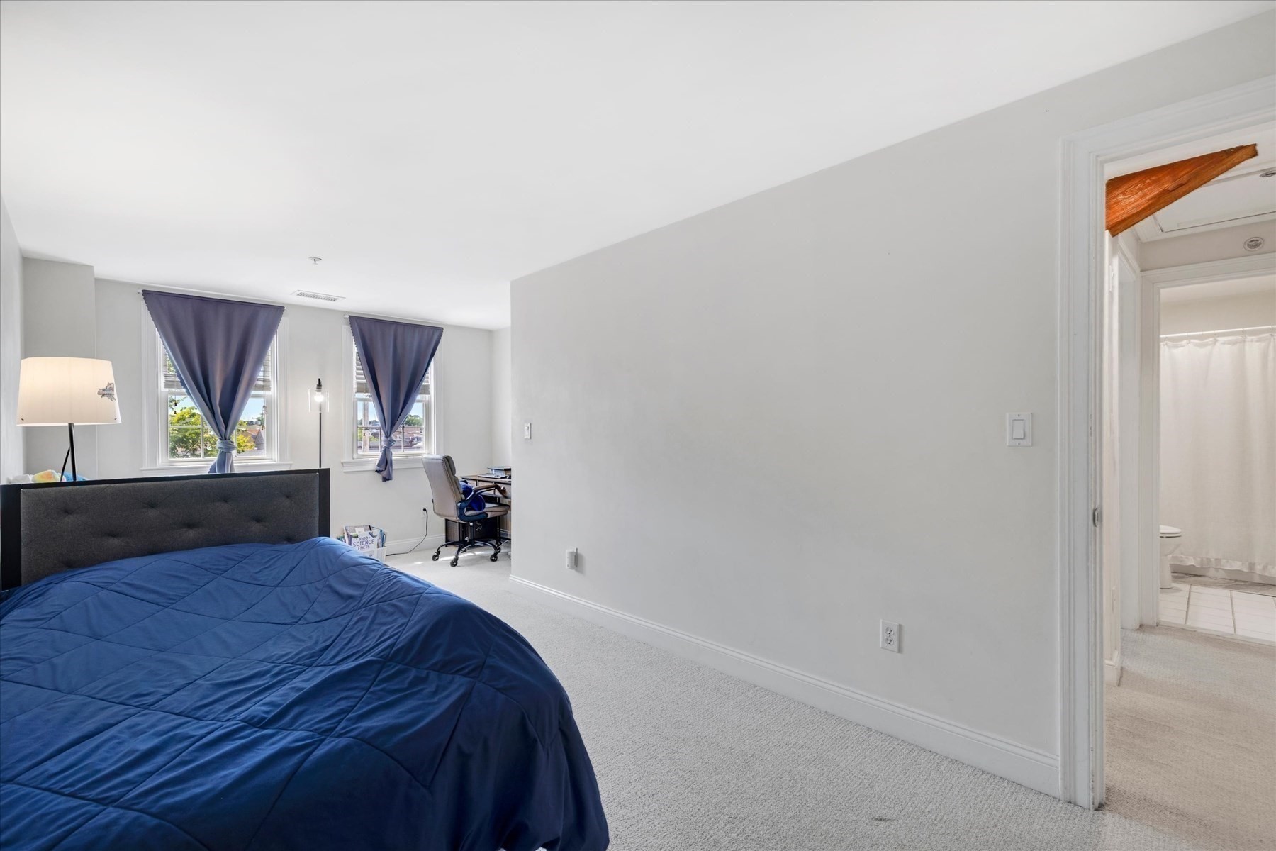 615 Main # 7 Property Photo 22