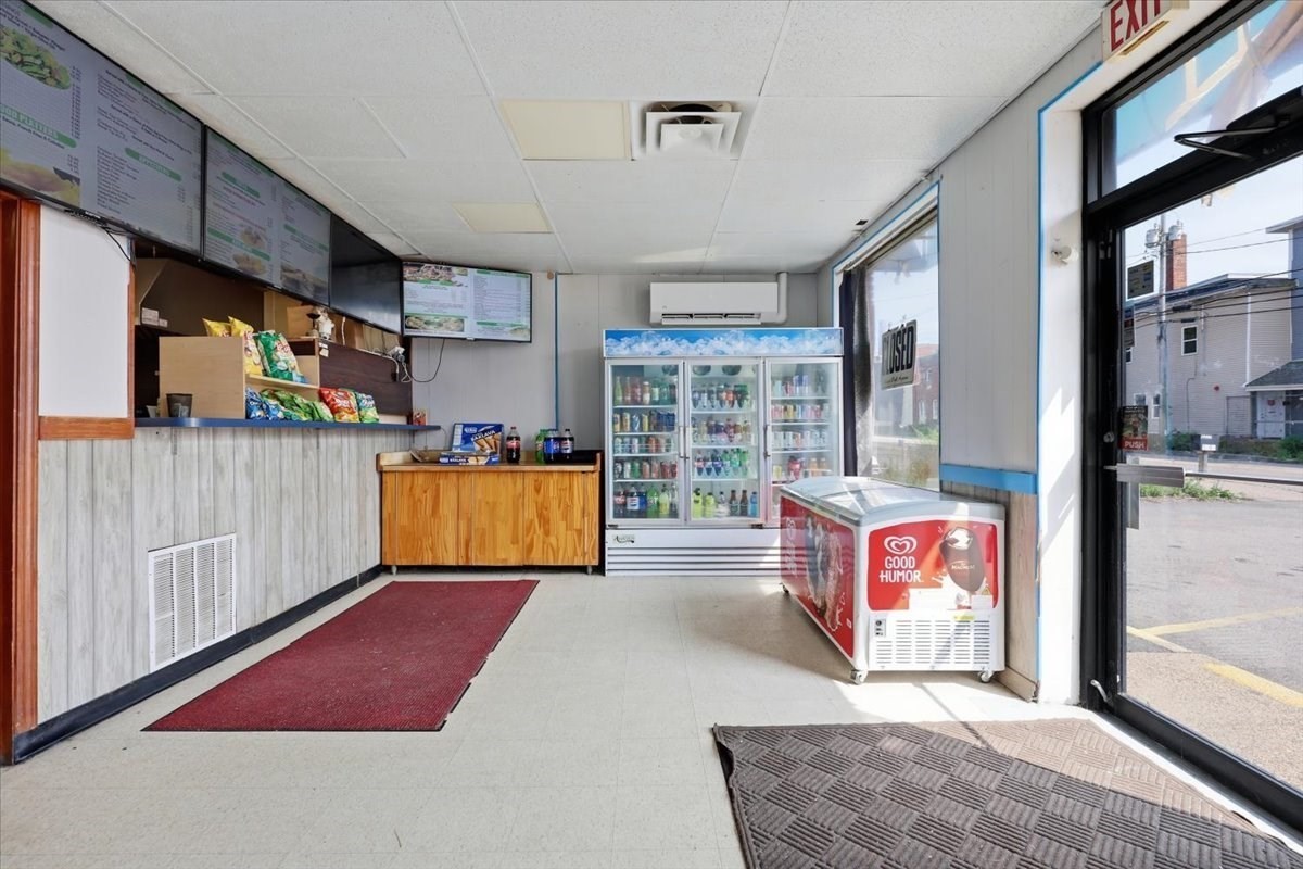 1064 Main Property Photo 4