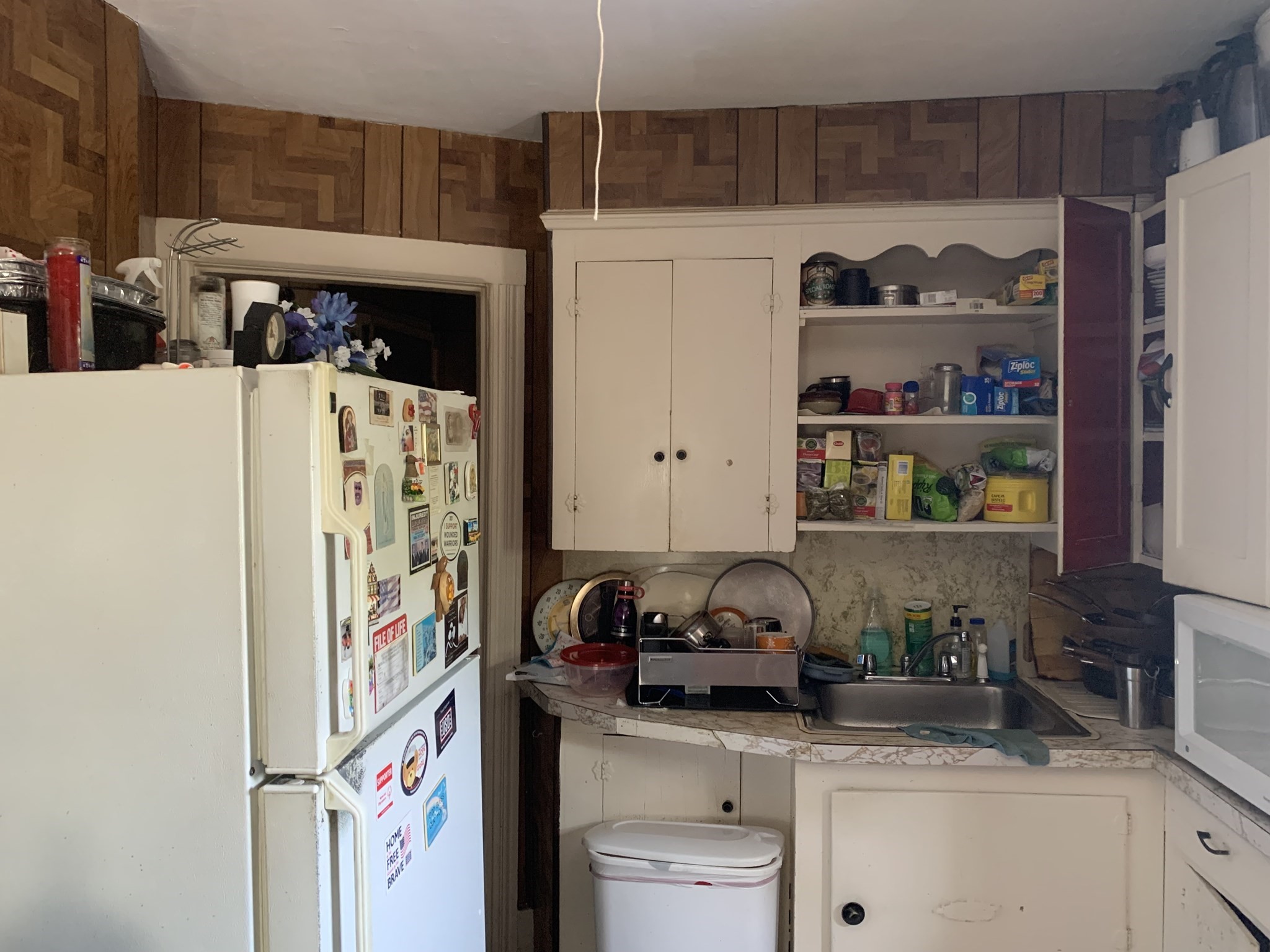 10 Denny St Property Photo 6