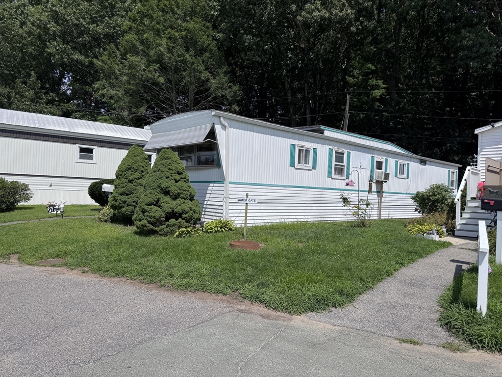4 Ethel Av Property Photo 2