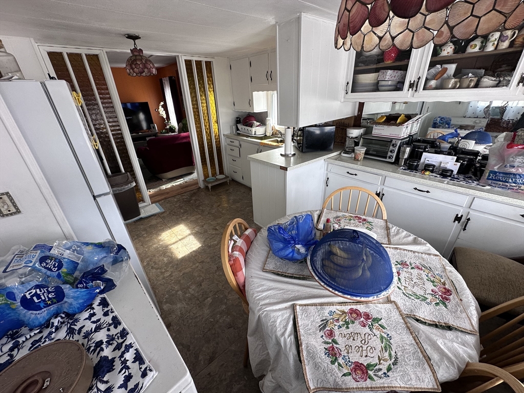 4 Ethel Av Property Photo 5