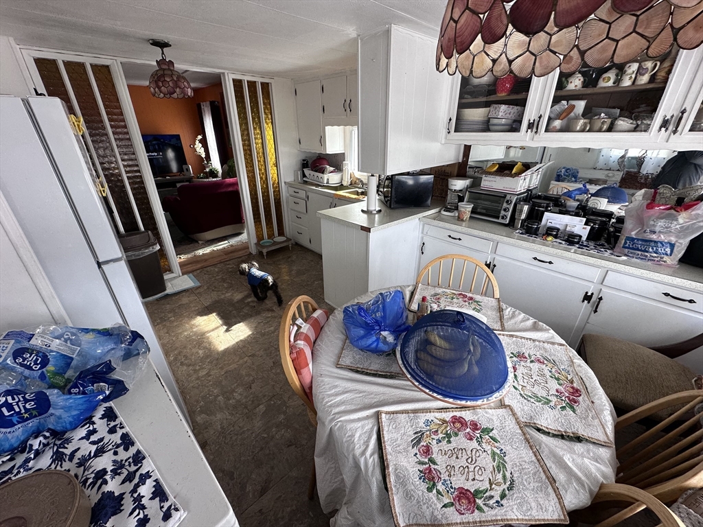 4 Ethel Av Property Photo 6