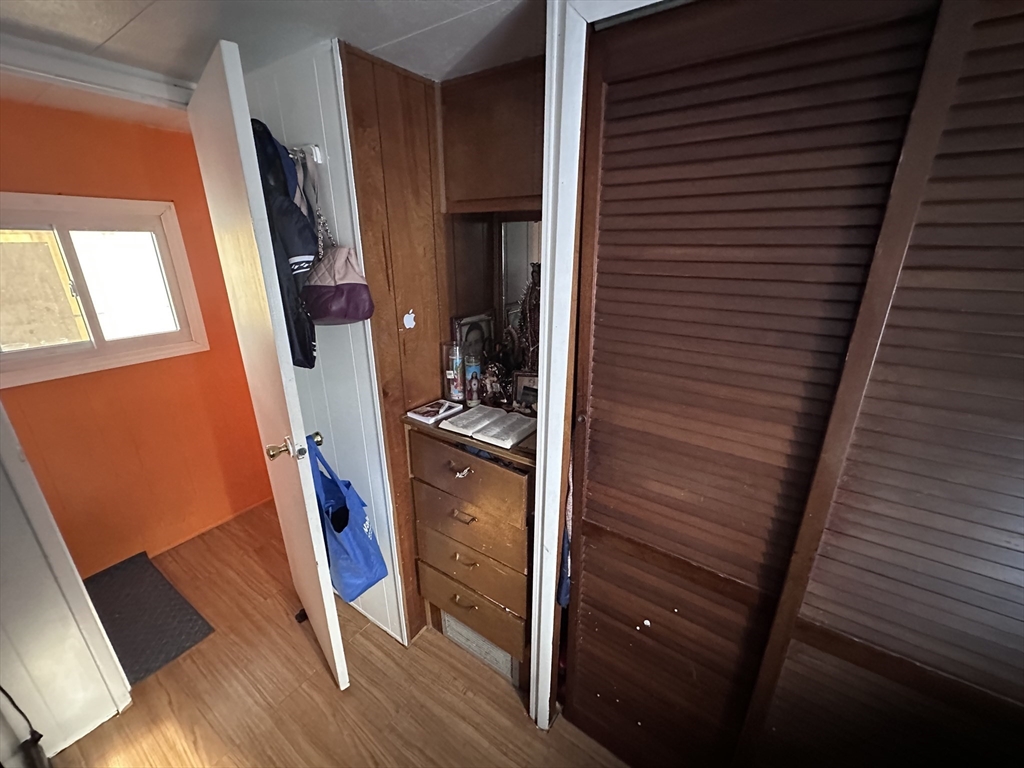 4 Ethel Av Property Photo 14