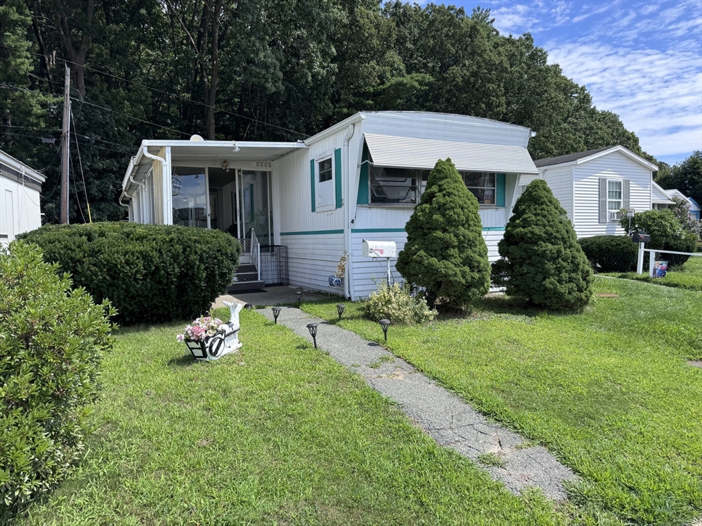 4 Ethel Av Property Photo 17