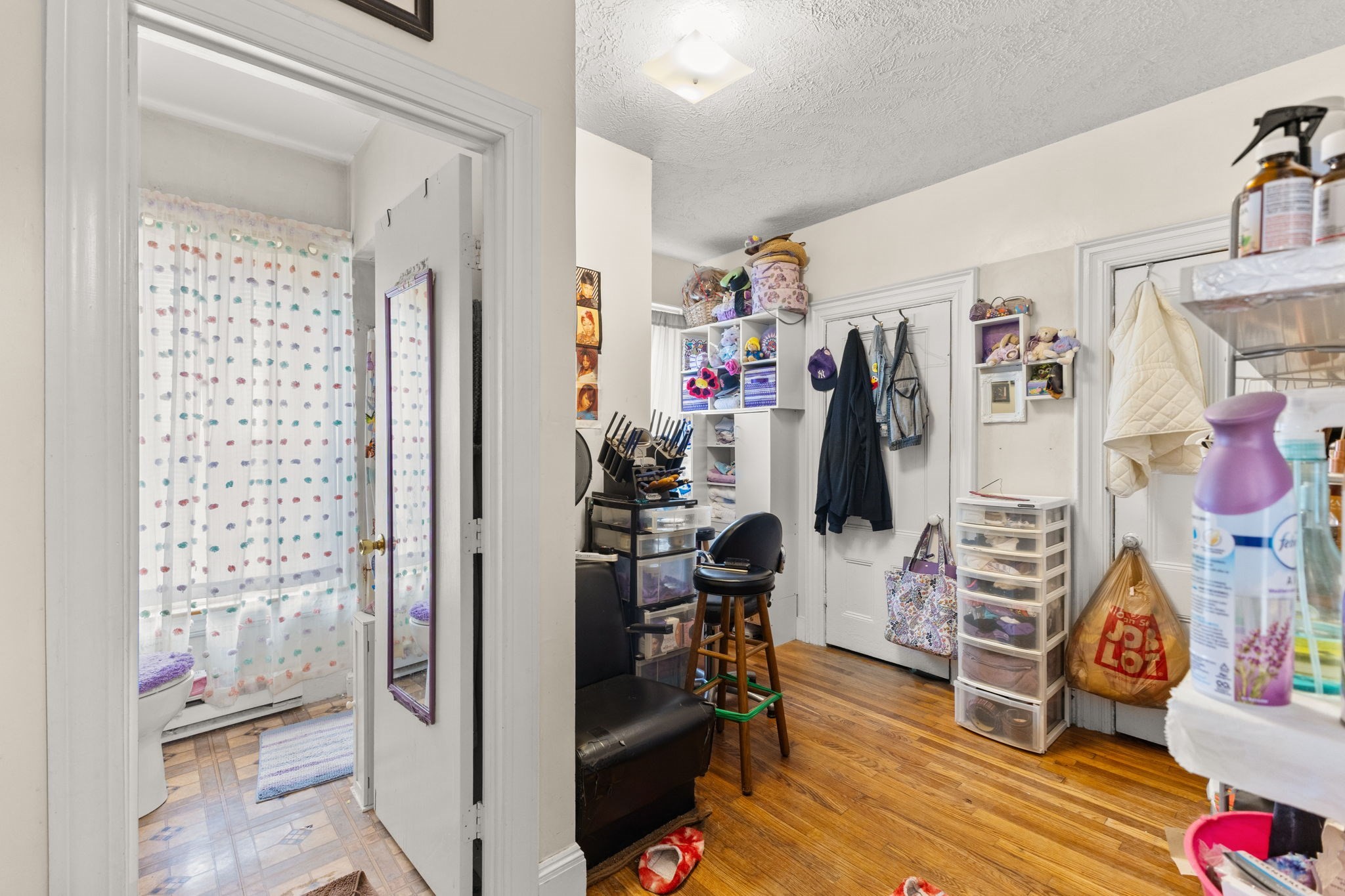 282 Belmont St Property Photo 12