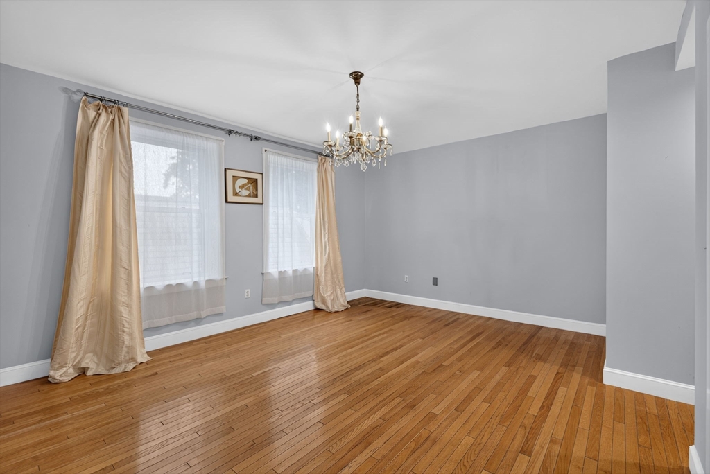 216 Summit Ave # 201 Property Photo 7
