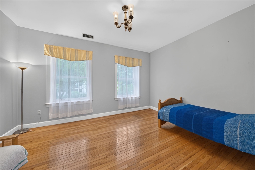 216 Summit Ave # 201 Property Photo 17