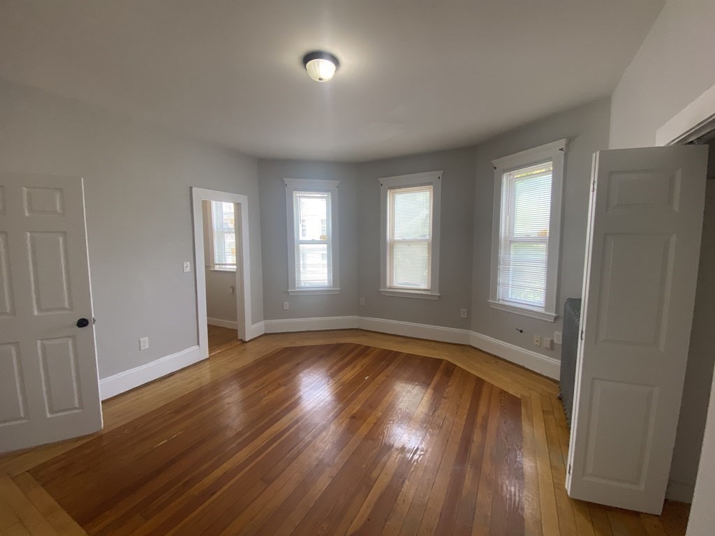 34 Speedwell Street Property Photo 7