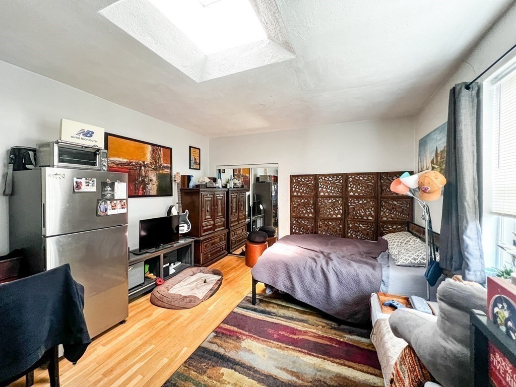 1427 Commonwealth Ave # 504 Property Photo 1