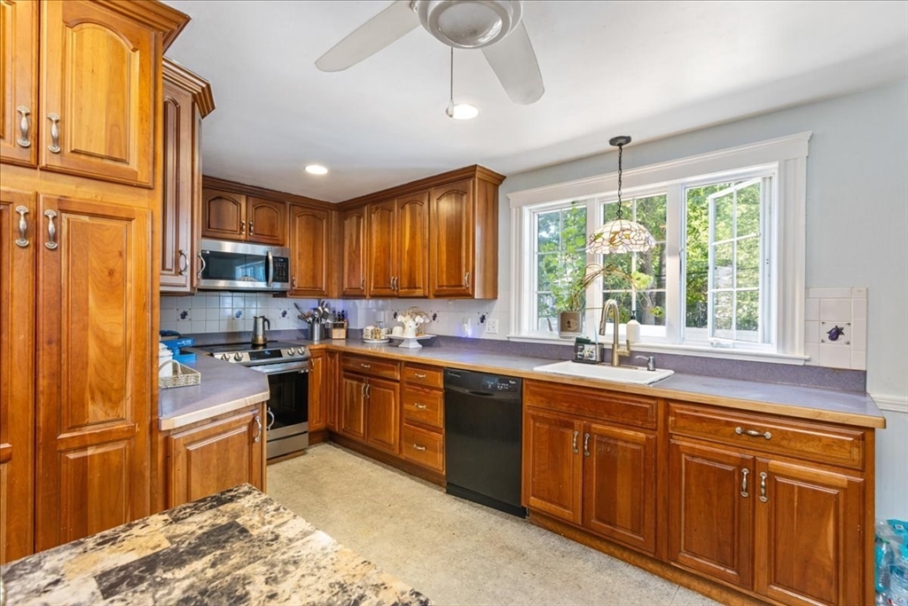 43 Brockton Ave Property Photo 6