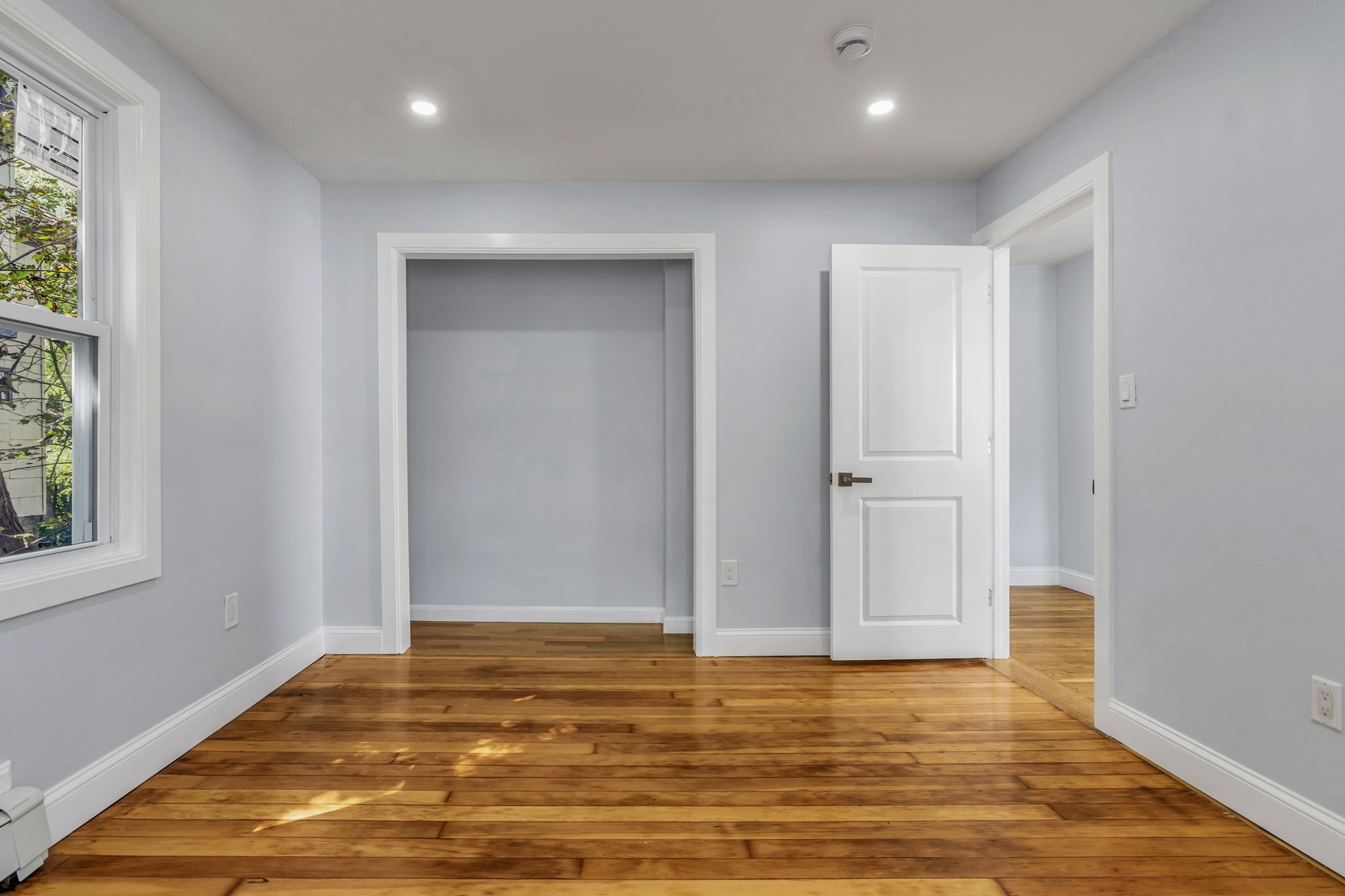 197 Oakland Ave Property Photo 8