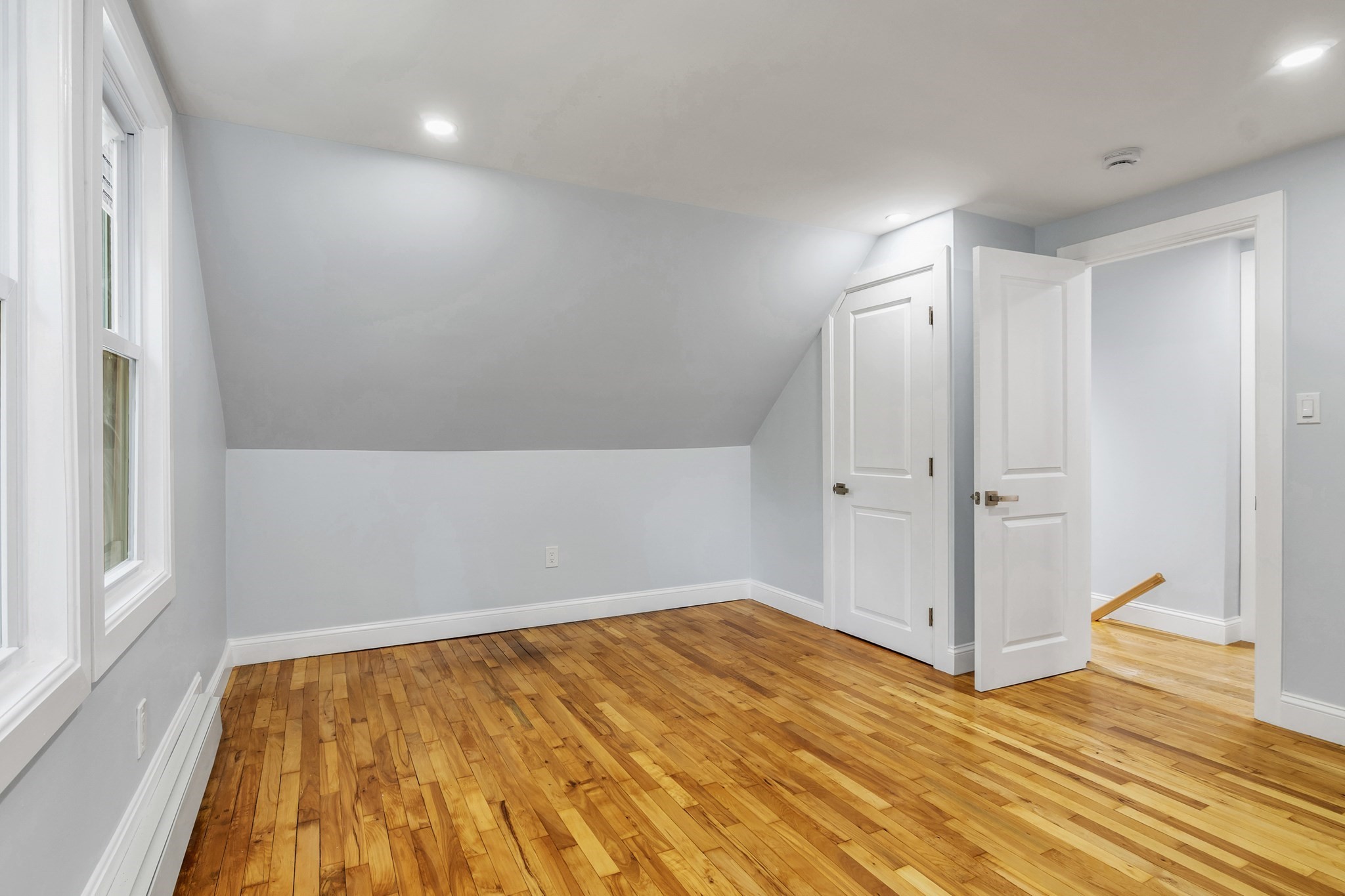 197 Oakland Ave Property Photo 28
