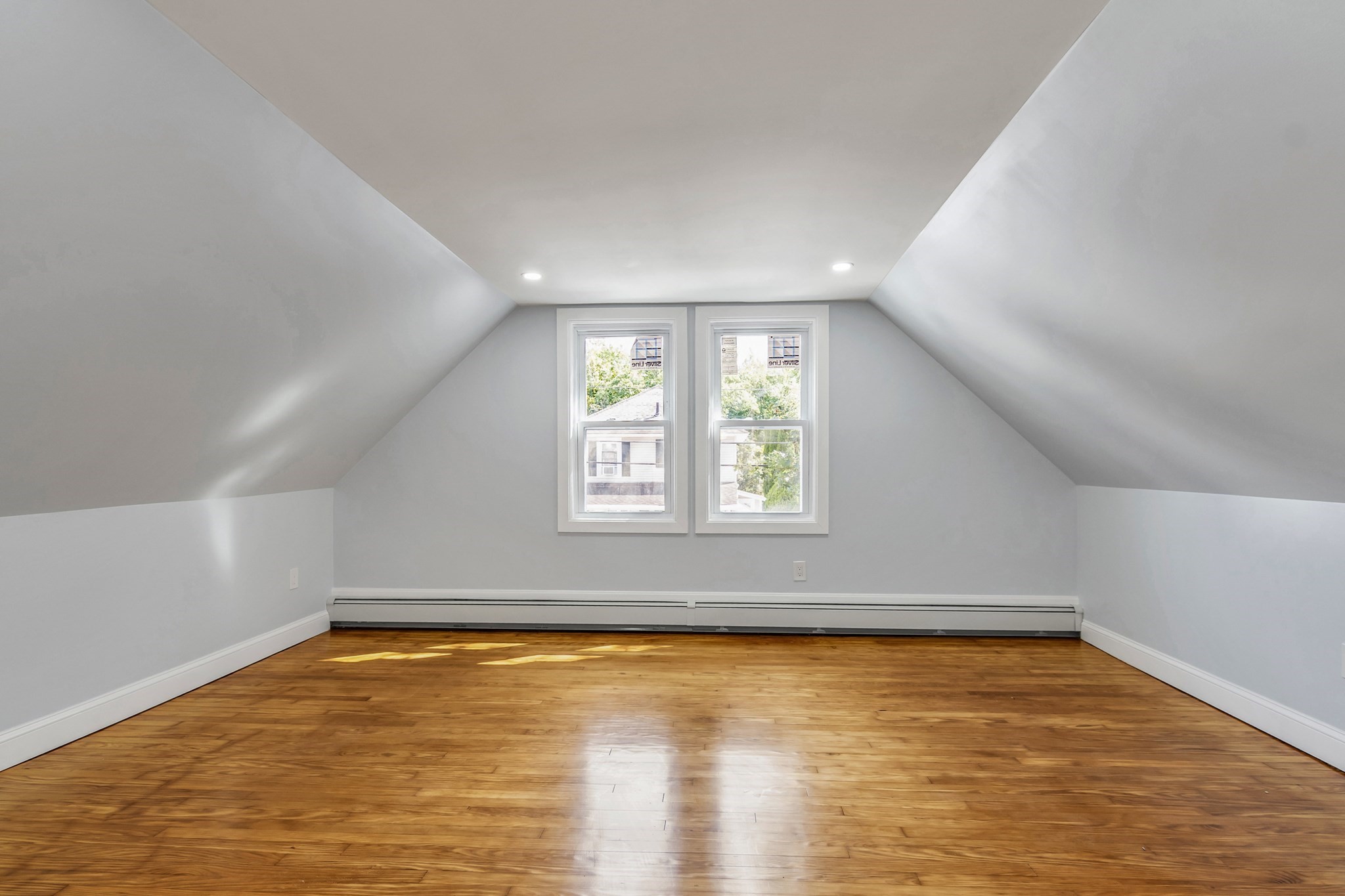 197 Oakland Ave Property Photo 30