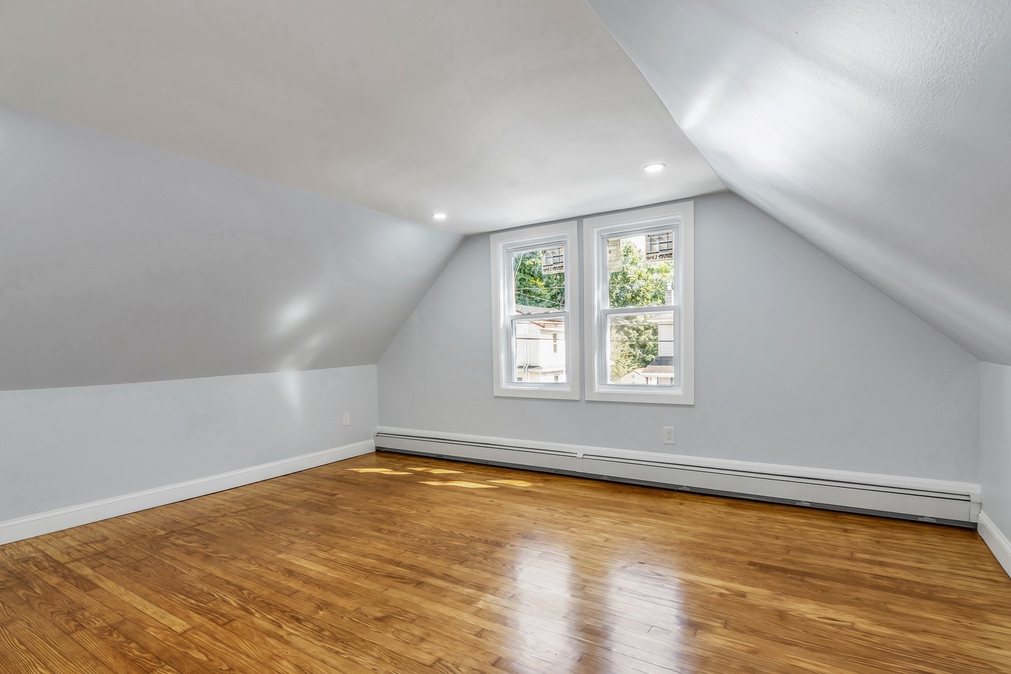 197 Oakland Ave Property Photo 31