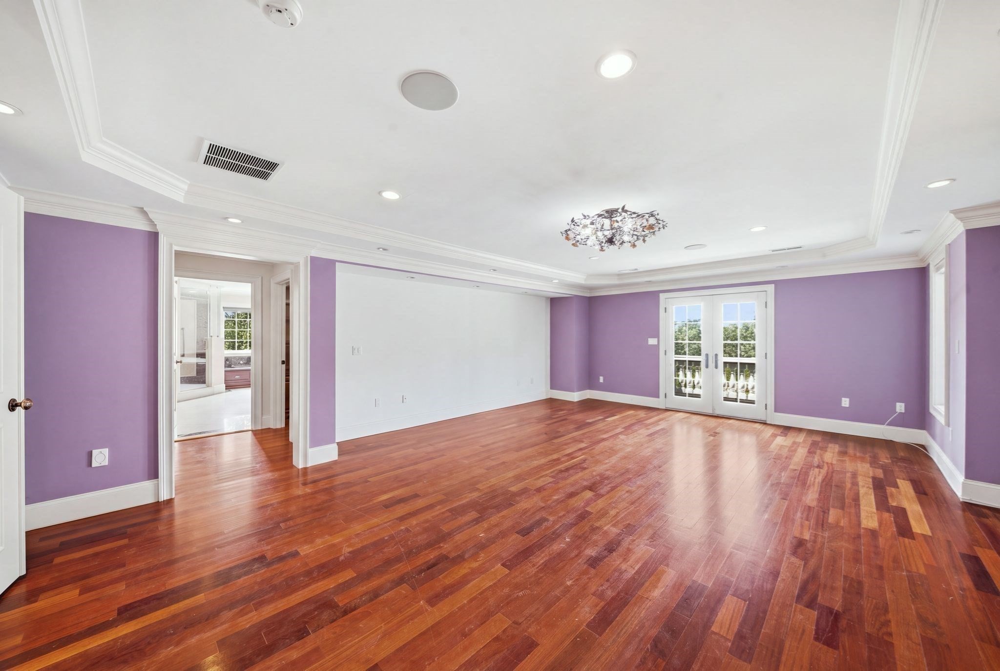 3 Regency Rdg Property Photo 27