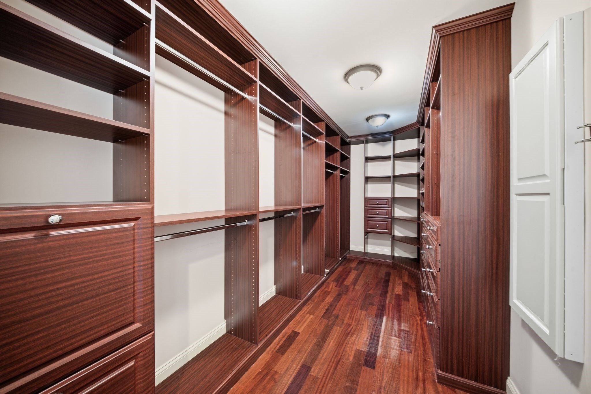 3 Regency Rdg Property Photo 30