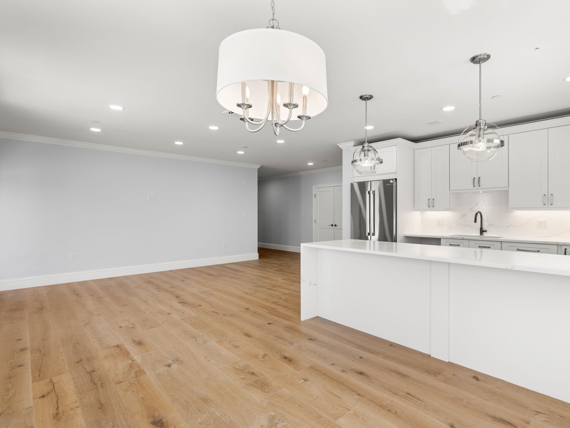 16 Franklin Street # 1502 Property Photo 6