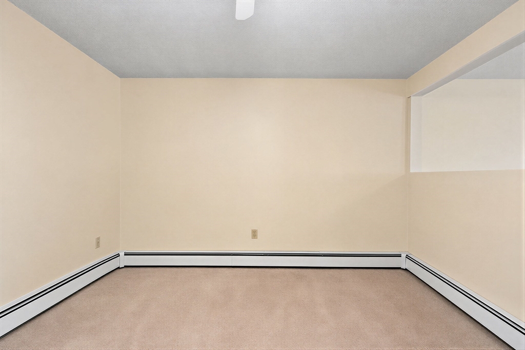 69 Thomas Property Photo 25