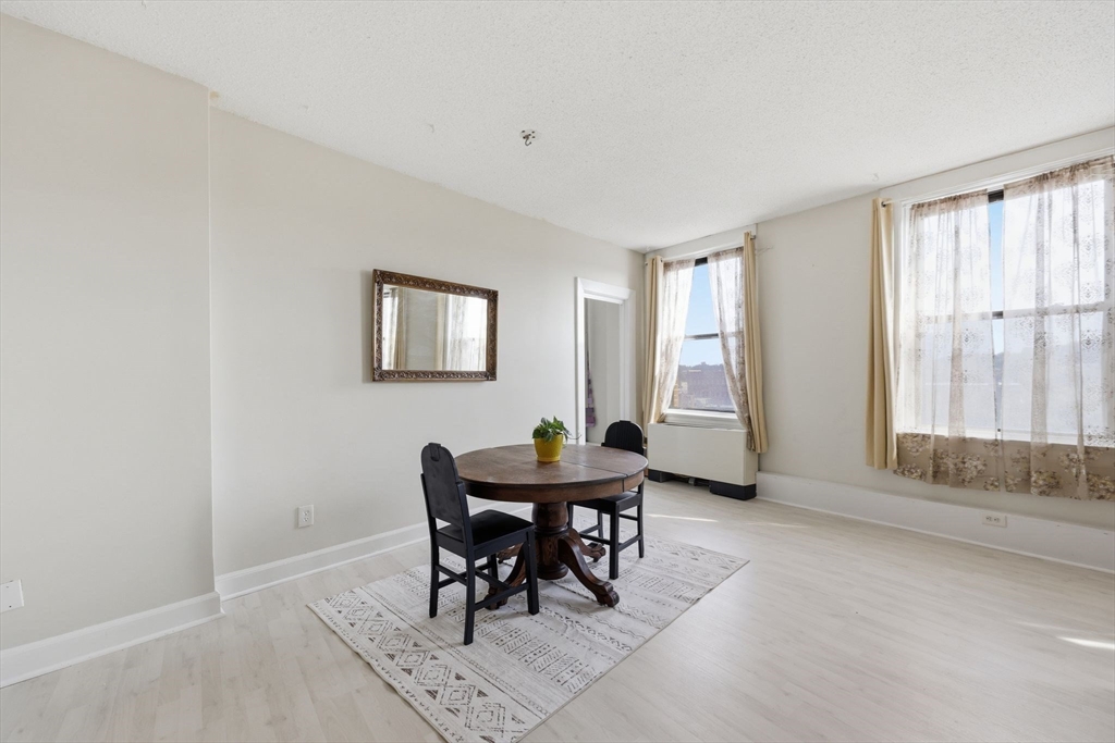 140 Chestnut St # 604 Property Photo 10