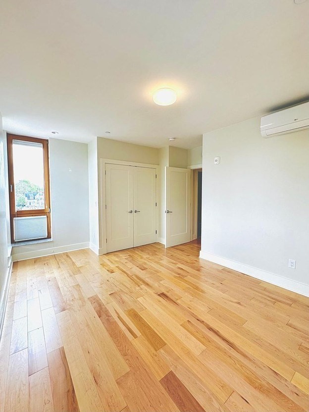 240 Salem # 3a Property Photo 13