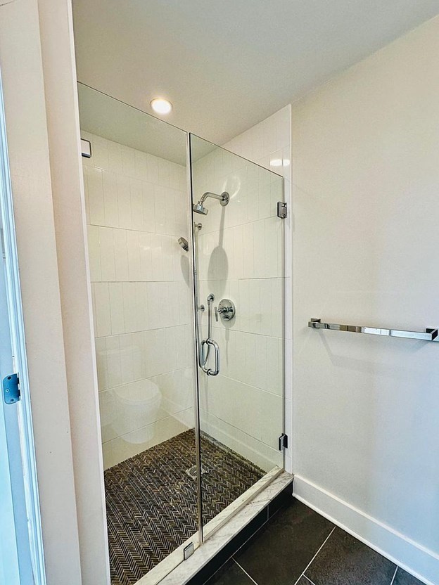 240 Salem # 3a Property Photo 16