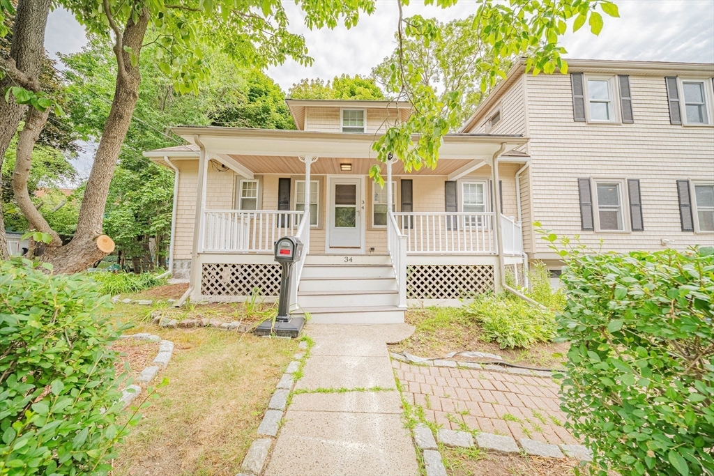34 Dewey Ave Property Photo 3