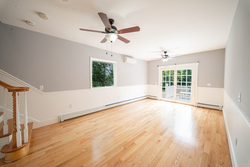 34 Dewey Ave Property Photo 9