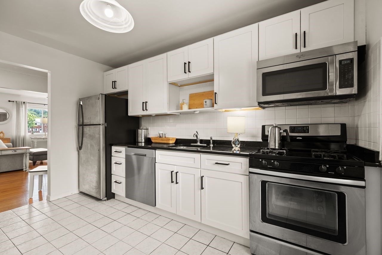5 Bayberry Drive # 3 Property Photo 12