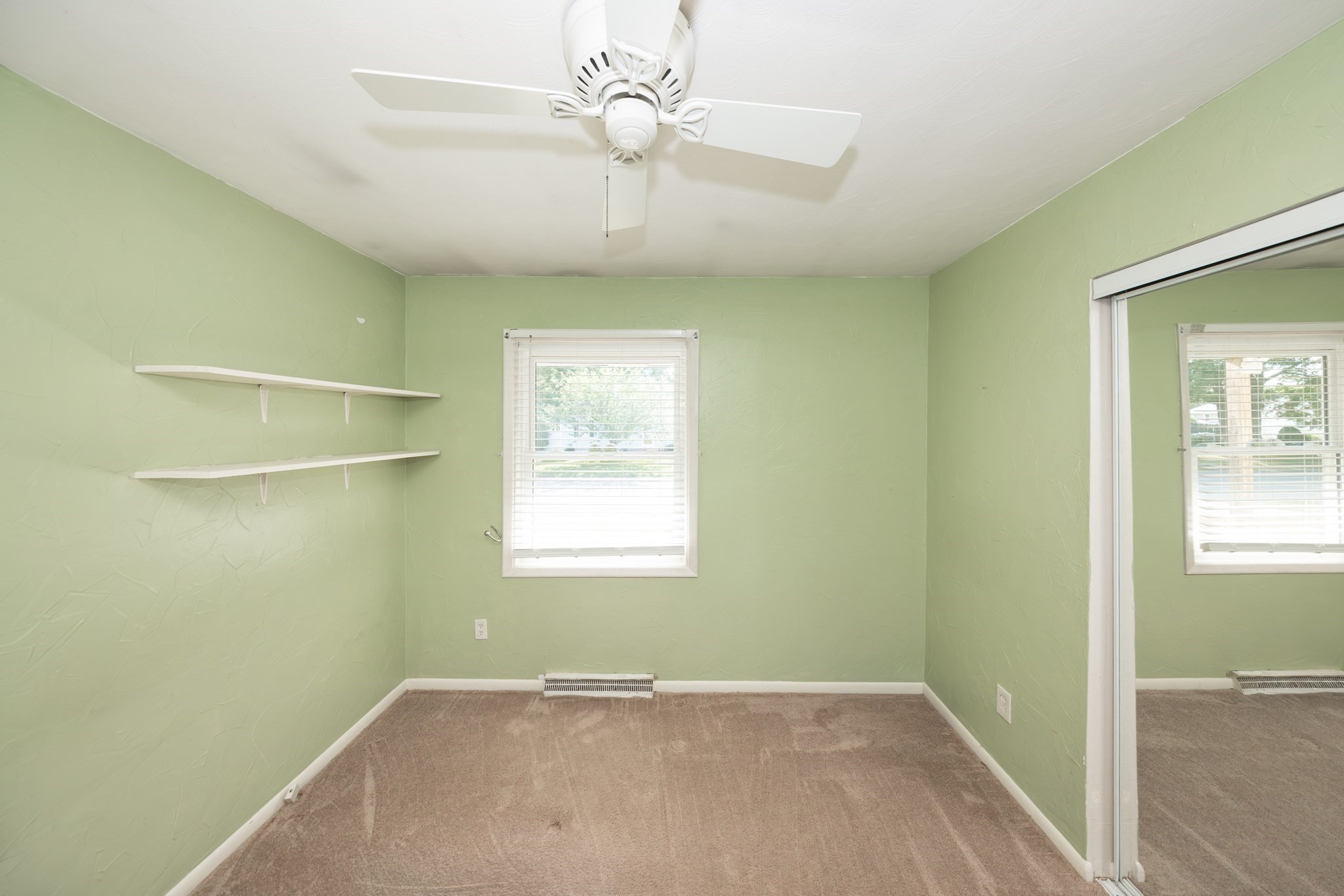 56 Blueberry Ter Property Photo 11