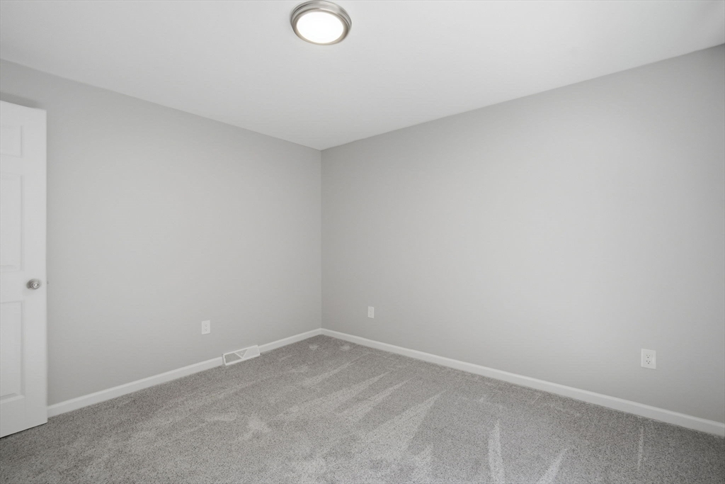 78 Oak Brook Drive Property Photo 33