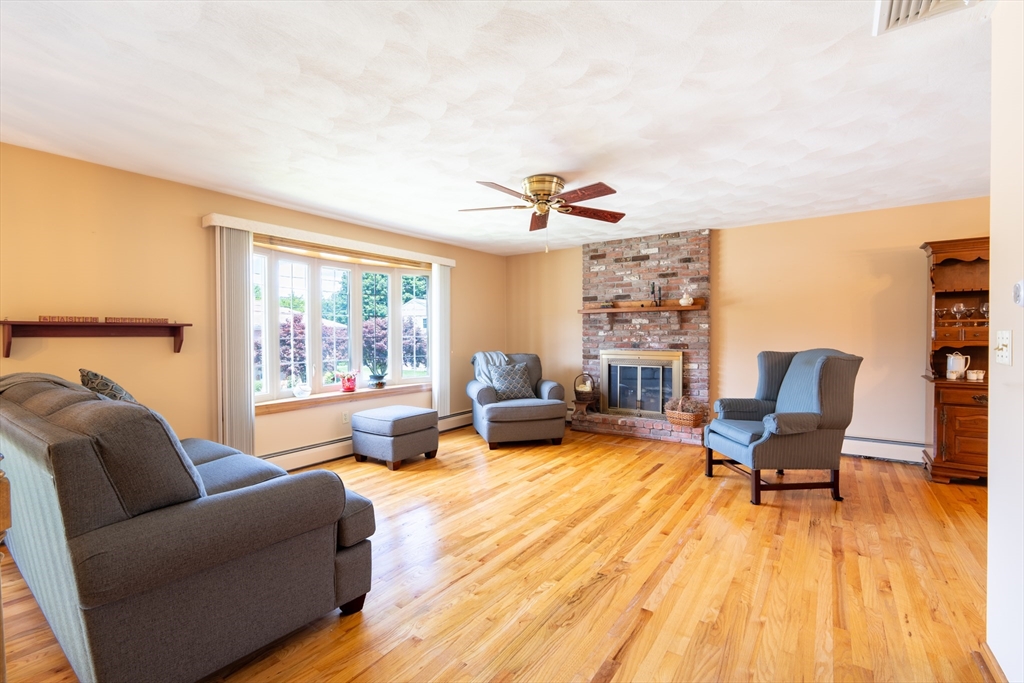 9 Kathleen Drive Property Photo 12