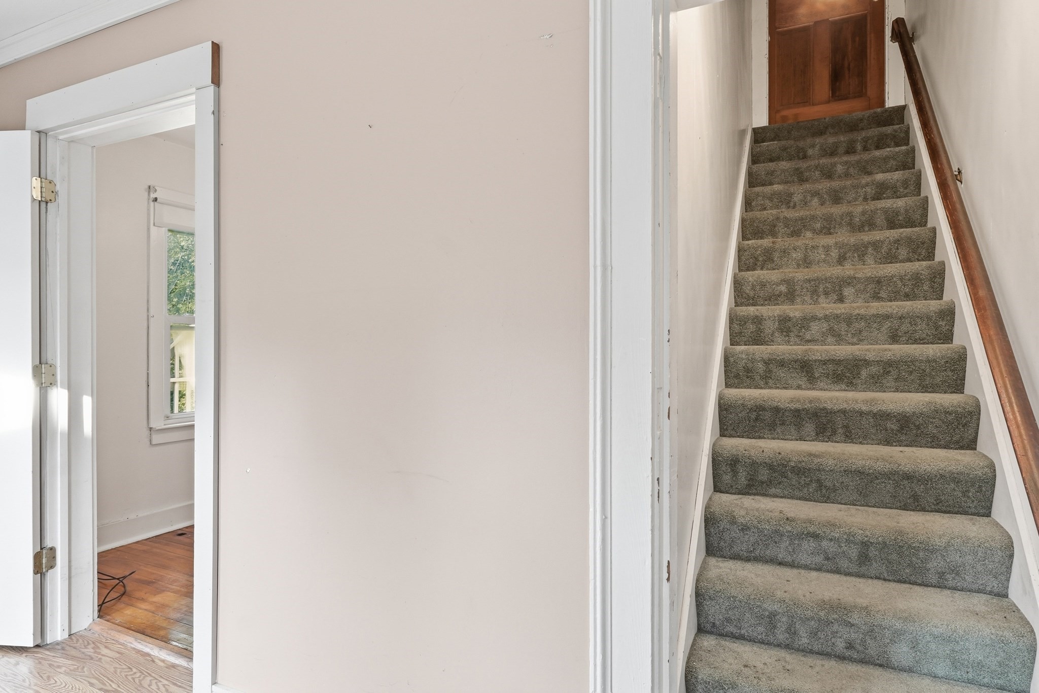 48 Litchfield Ave Property Photo 11