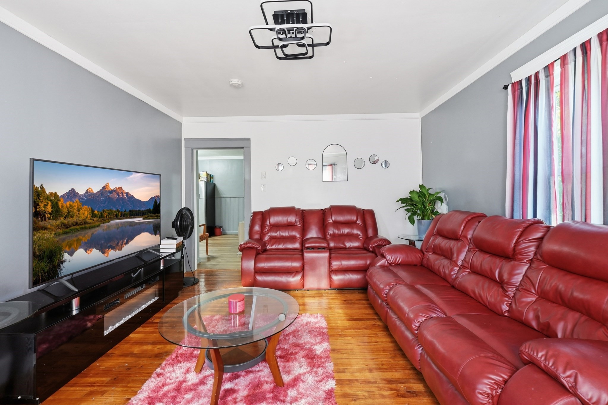 48 Litchfield Ave Property Photo 24