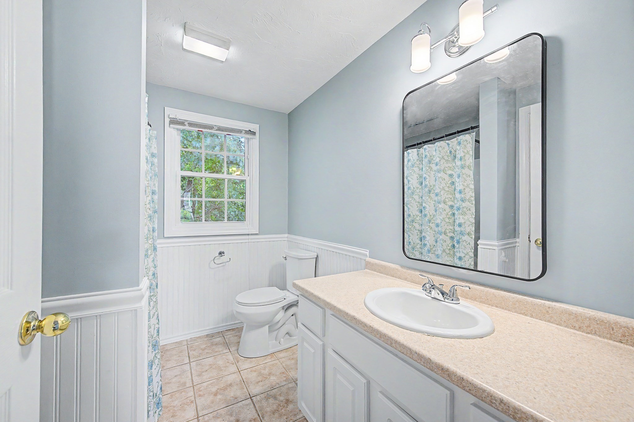 10 Fuller Ave # 15 Property Photo 24