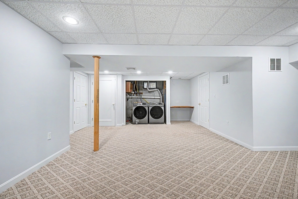 10 Fuller Ave # 15 Property Photo 29