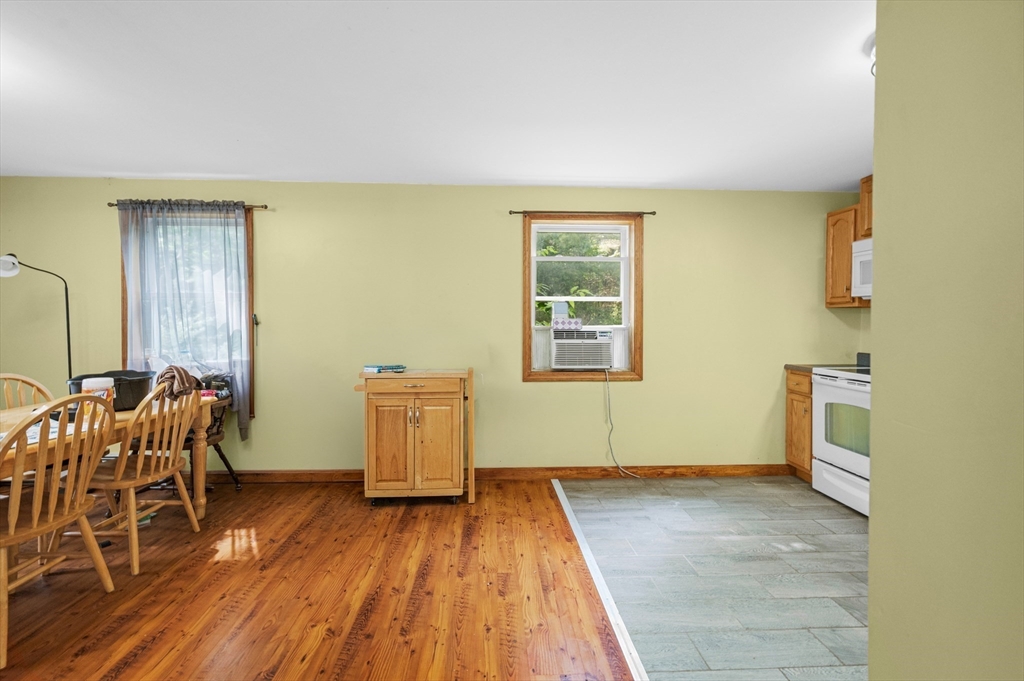 90 West St Property Photo 10