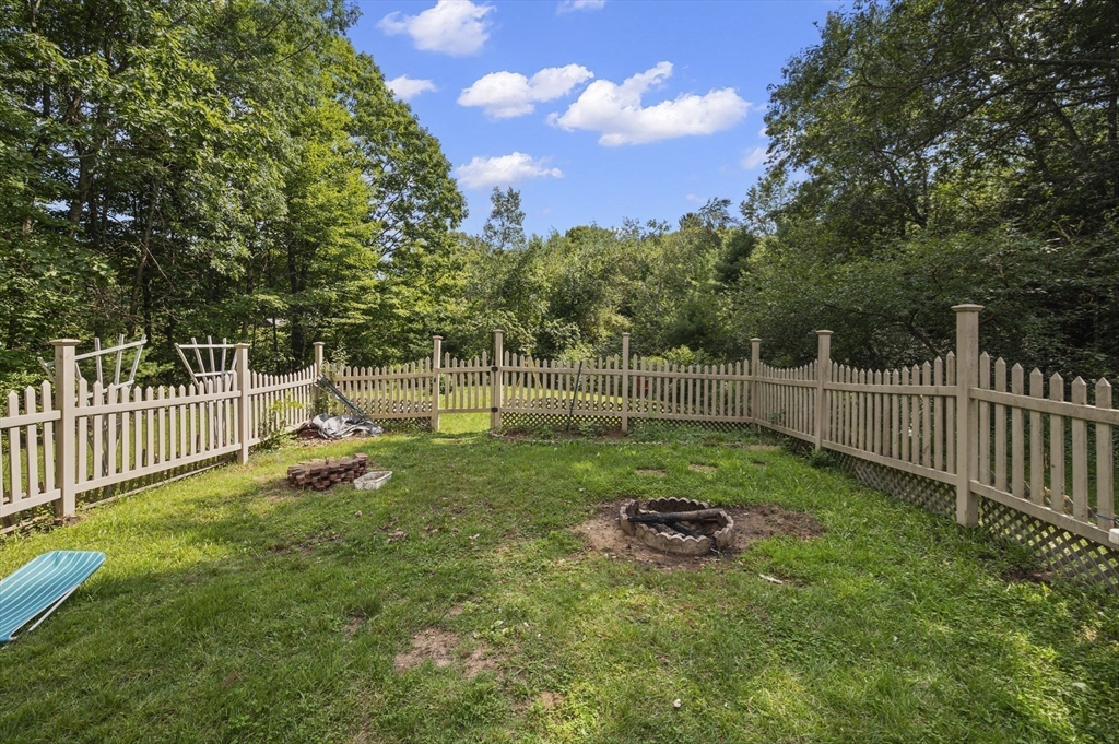 90 West St Property Photo 27