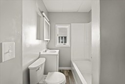 154 Barnaby St Property Photo 22