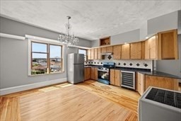 154 Barnaby St Property Photo 24