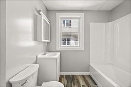 154 Barnaby St Property Photo 29