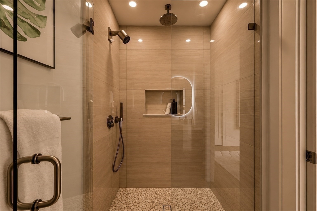 185 E Street # 2 Property Photo 18