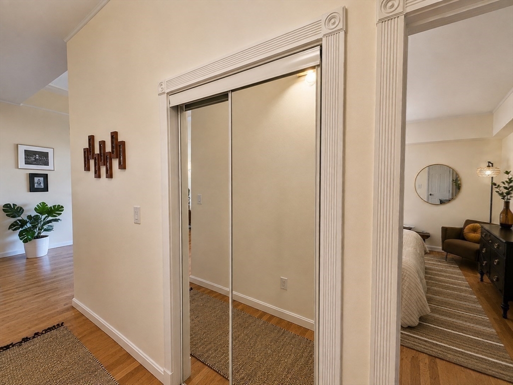 55 Broadlawn Park # 16b Property Photo 22